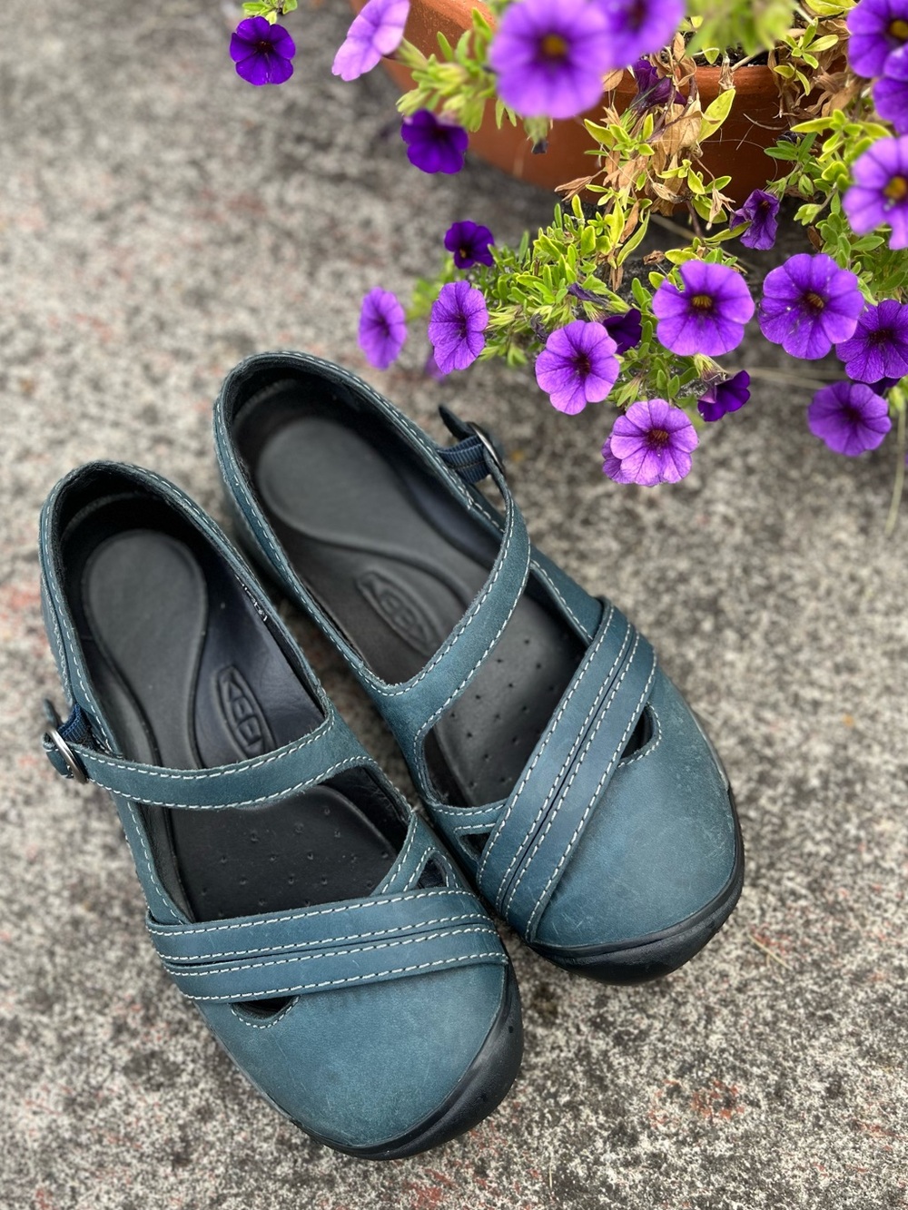 Keen 🌱 Presidio II Mary Jane Cross Strap Leather Shoes Classic Teal Sz 6.5